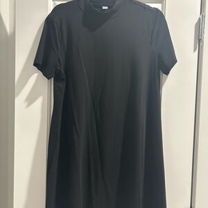 Black Short Sleeve Dress